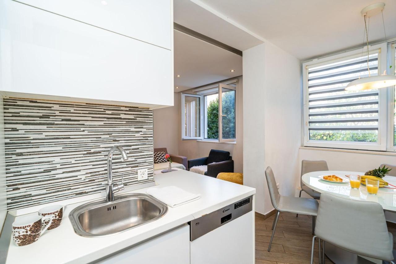 Spacious Two Bedroom Apartment Dubrovnik Exteriör bild